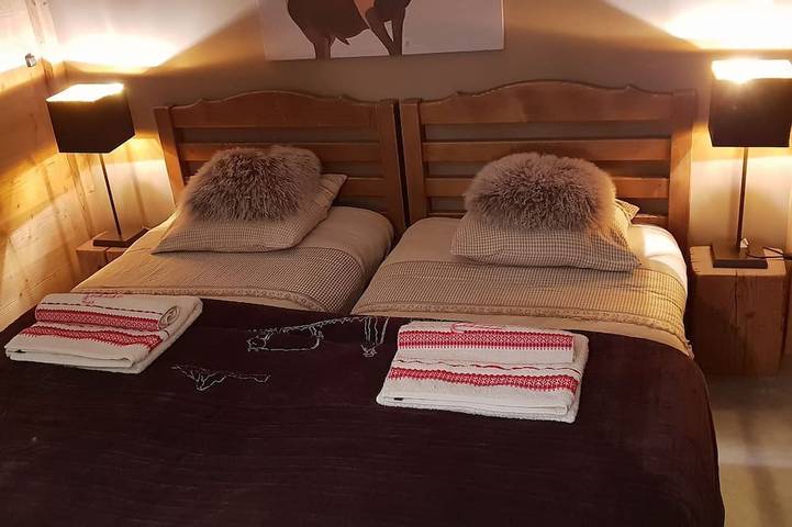 Gîte pour 8 personnes, avec balcon et sauna dans Lac de Montriond - 4