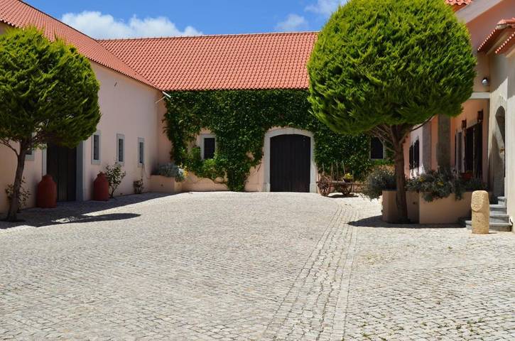 Pousada para 3 pessoas, com Terraço e Jardim e ainda Vista em Alenquer