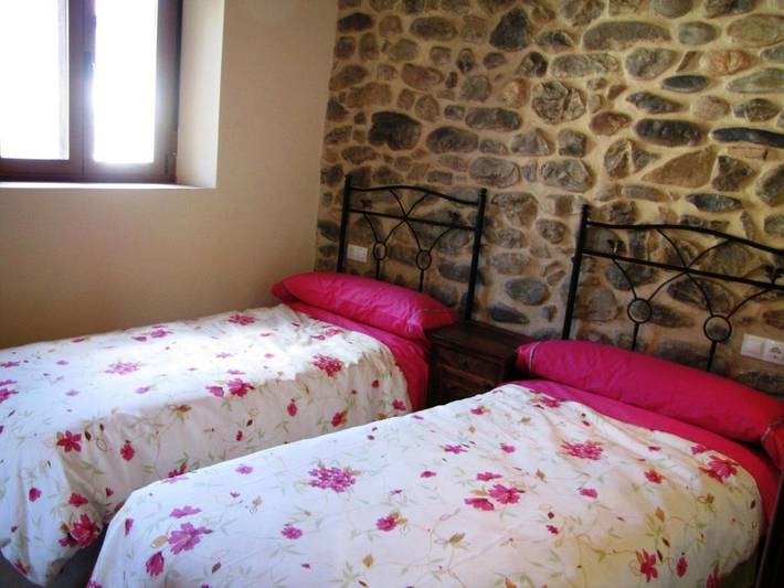 Casa rural para 8 personas, con balcón y vistas en Boca de Huérgano - 4