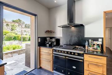Holiday Rental for 8 People in Vaison-la-Romaine, Parc naturel régional du Mont-Ventoux, Photo 4