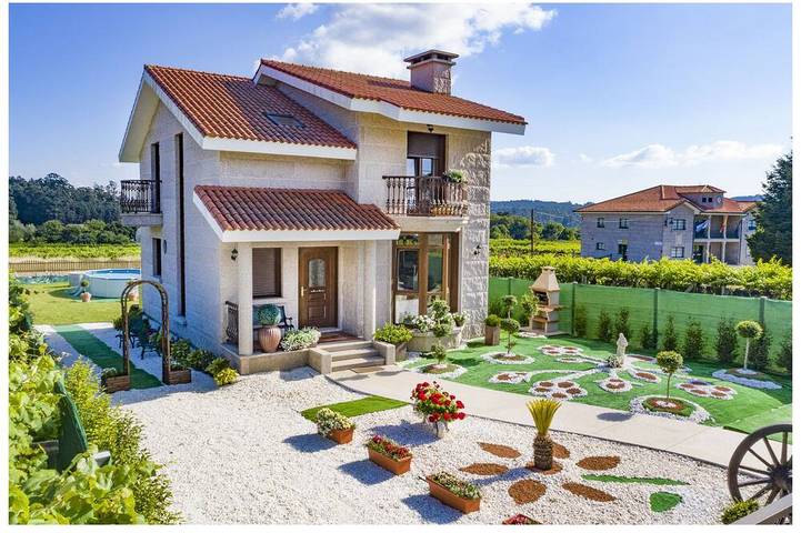 Casa de vacaciones para 6 personas, con jardín además de jacuzzi y terraza - 1