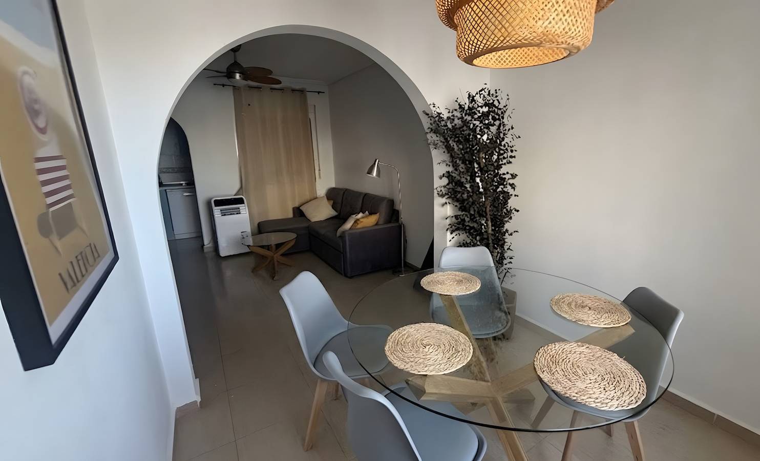 Feriehus for 5 personer med hage in Santa Pola, Costa Blanca