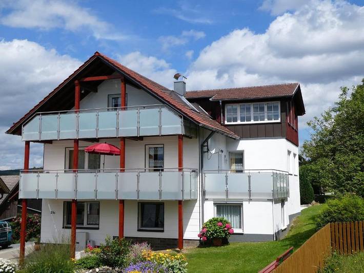 Ferienwohnung für 4 Personen, mit Balkon und Garten sowie Sauna in Bischofsgrün