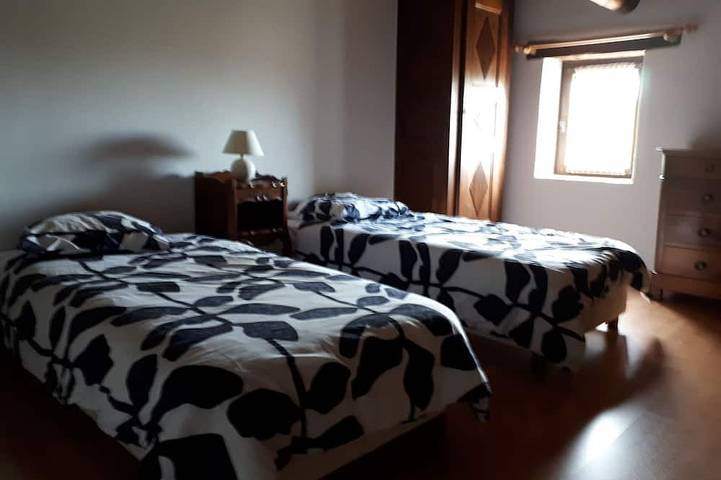 Location de vacances pour 4 personnes, avec jardin et terrasse à Cruis - 3