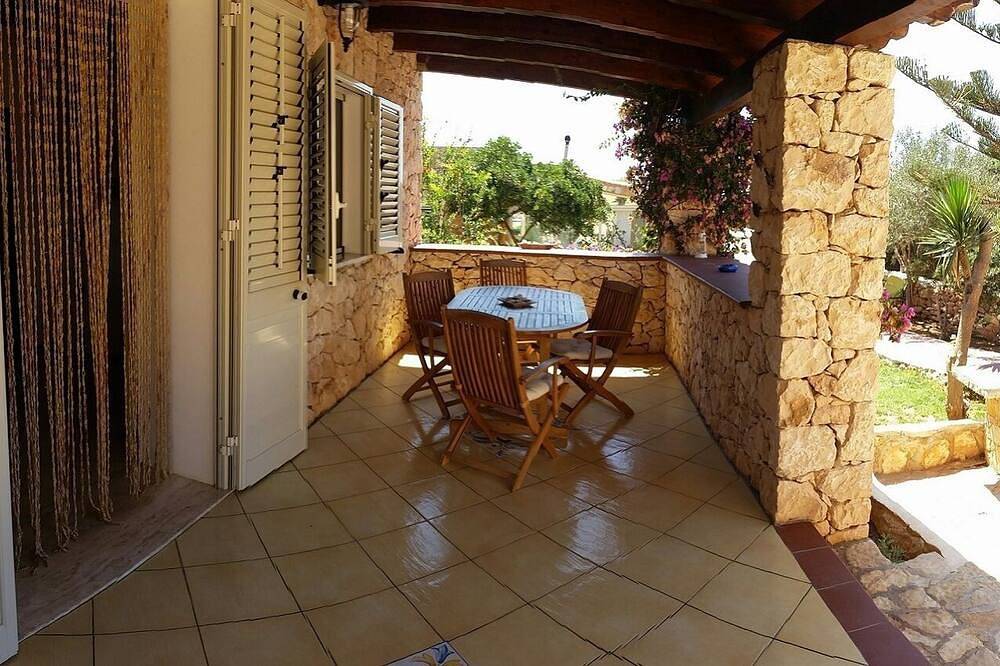 2 Bedroom Villa in Lampedusa in Lampedusa e Linosa, Pelagische Inseln