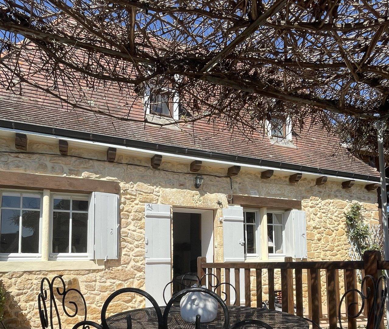 Charmante maison face au Château en Périgord Noir près Sarlat in Vitrac, Périgord Noir