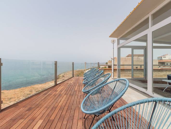 Casa vacanza per 16 persone, con Balcone e Terrazza nonché Piscina a Cava d'Aliga