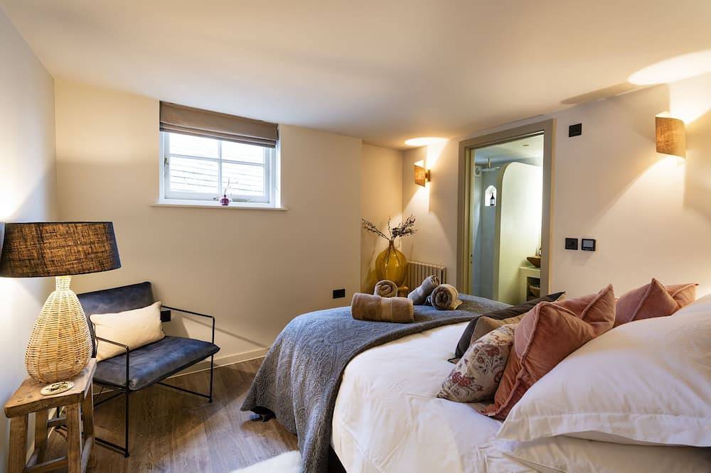 Solace | Finest Stays in Totnes, Devon