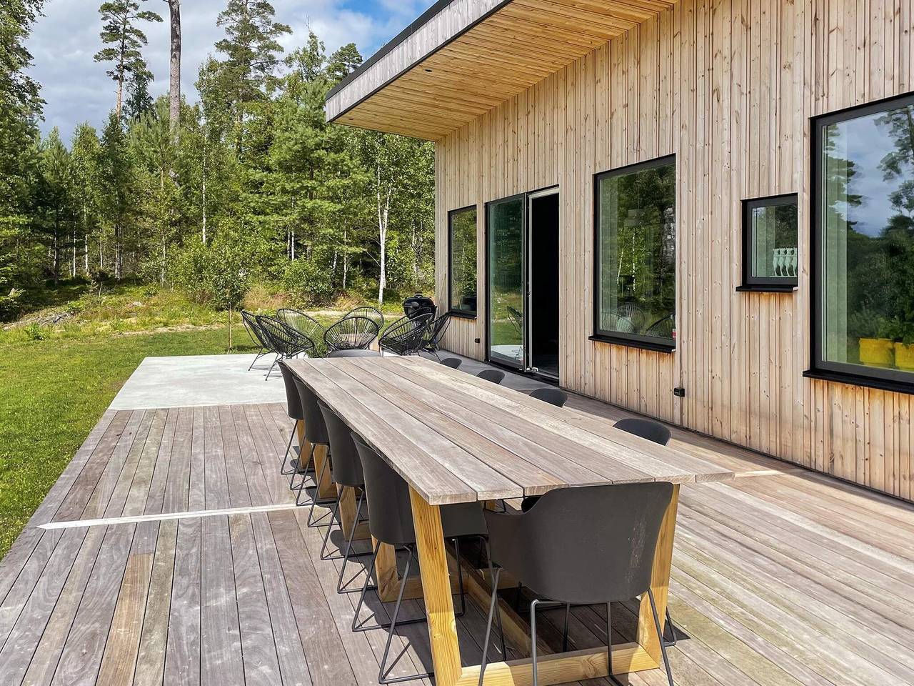 Geräumige Villa am See mit Sauna in Skyarp, Västergötland
