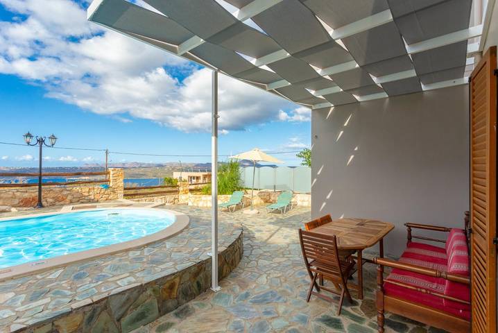Villa für 6 Personen, mit Terrasse und Meerblick auf Kreta - 4