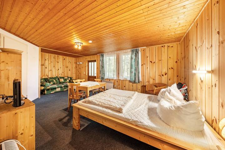 Bungalow '13 - Finnhütte' mit privater Terrasse und Gemeinschaftsgarten in Niesky, Oberlausitz-Niederschlesien
