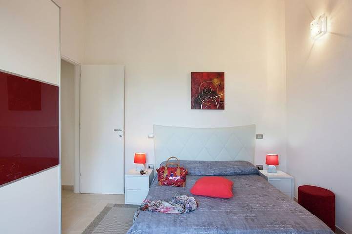 Location de vacances pour 25 personnes, avec jardin ainsi que piscine et balcon à Tavullia - 2