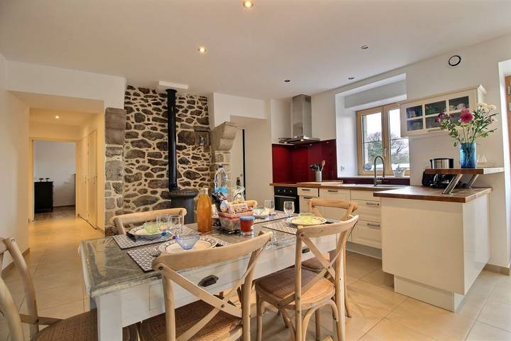 Gîte pour 4 personnes, avec terrasse et jardin à Plancoët - 4