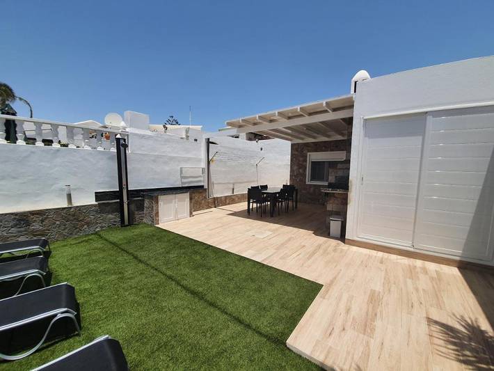 Bungalow für 6 Personen, mit Garten und Whirlpool sowie Pool in Puerto del Carmen - 3