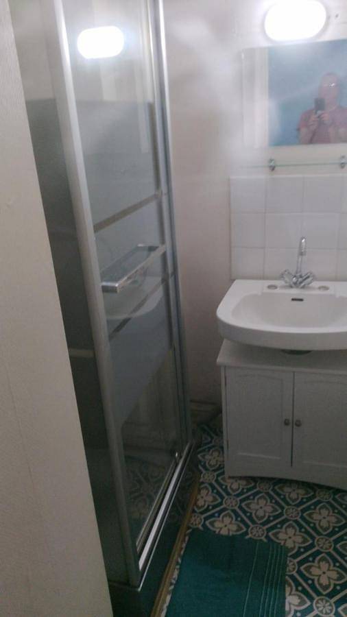 Appartement de vacances entier, Twin Room in Bénévent-l'Abbaye, Région de Guéret