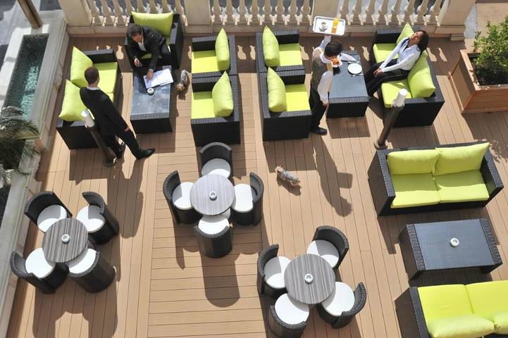 Hôtel pour 2 personnes, avec jacuzzi et sauna ainsi que terrasse et piscine dans Thermes de Royat Chamalières - 2