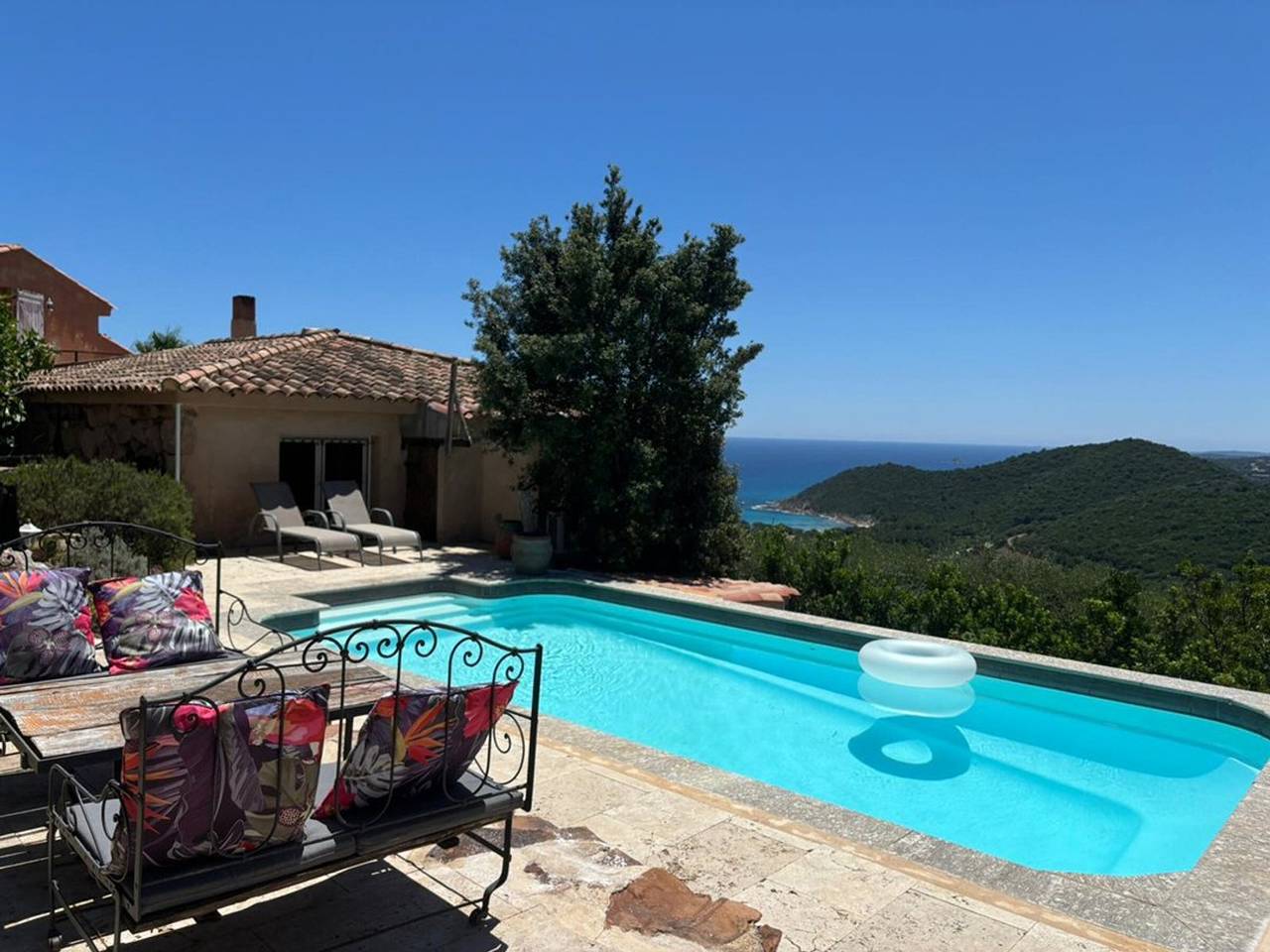 Villa luxueuse 5* avec piscine privée et spa proche plage in Fautea, Conca