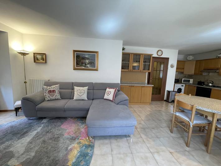 Gîte pour 4 personnes, avec balcon à Carisolo - 2