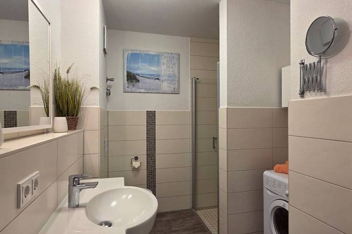 Appartement entier, Apartment L28 - 2-room apartment on the 2nd floor, approx. 45 m² for 4 persons with WLAN in Graal-Müritz, Rostock et ses environs