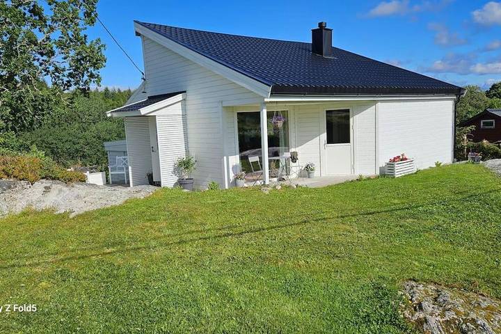 Ferienhaus für 11 Personen, mit Garten und Ausblick, mit Haustier in Austrheim - 4