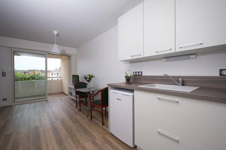 Chambre d’hôte pour 2 personnes, avec balcon, animaux acceptés à Talence - 4