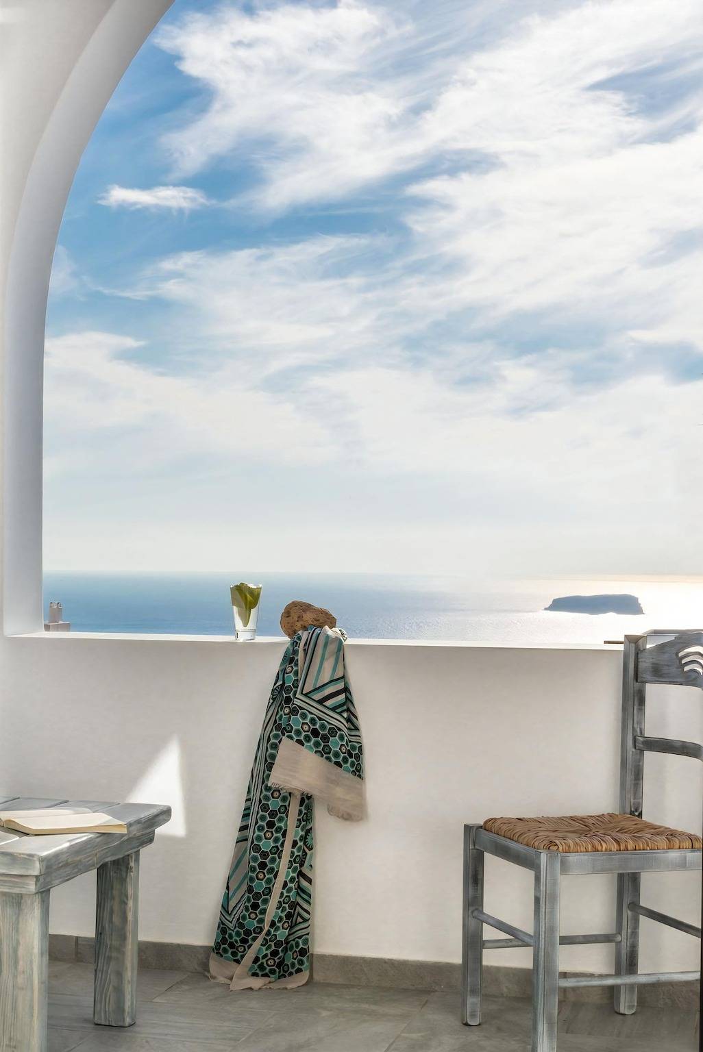 Beautiful Megalochori Villa | Luxury Villa | 2 Bedrooms | Private Hot Tub & Uninterrupted Views of the Caldera | Megalochori in Megalochori, Santorin
