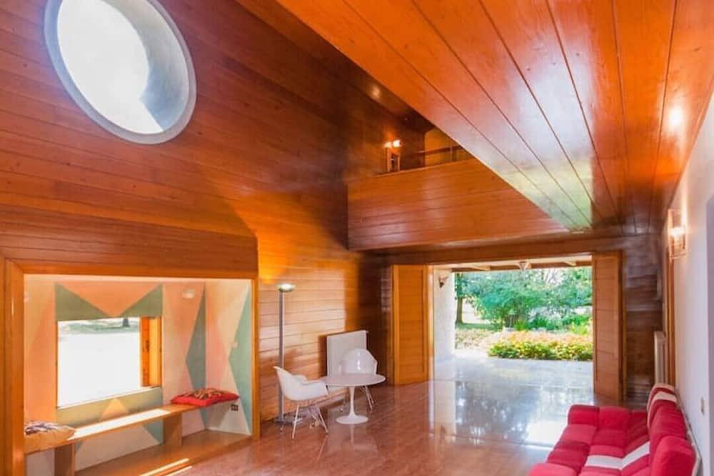 Luxury villa surrounded by a park and close to the city in Treviso, Provincia de Treviso