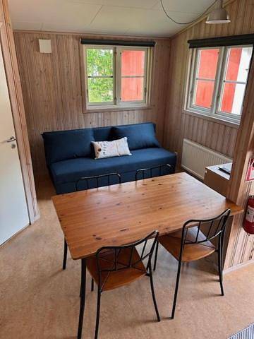 Bredsands camping och bad- Bredsandsstugor in Enköping, Mälaren