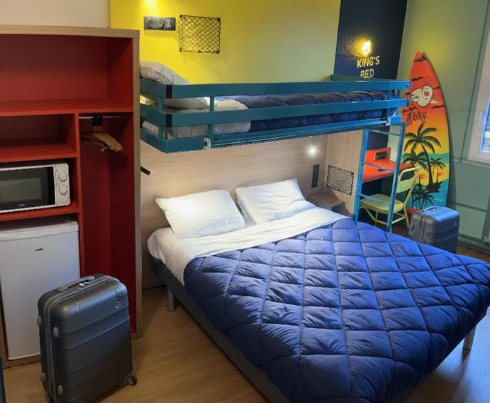 Hôtel pour 3 personnes, avec jardin, animaux acceptés à Dardilly
