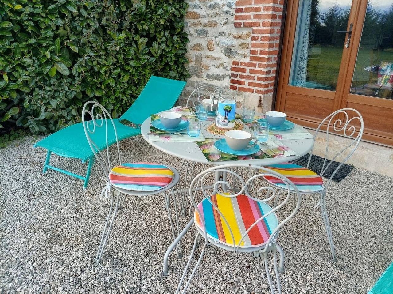 Alte Käserei: Ferienhaus mit Kanalzugang, Garten und Terrasse in Gannay-sur-Loire, Allier