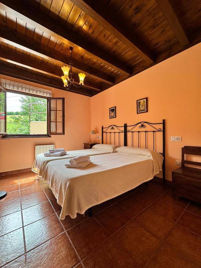 Casa rural para 6 personas, con Vistas en Onís - 3