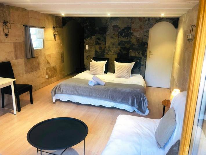 Chambre d’hôte pour 2 personnes, avec vue ainsi que jardin et piscine dans Côte-d'Or - 4