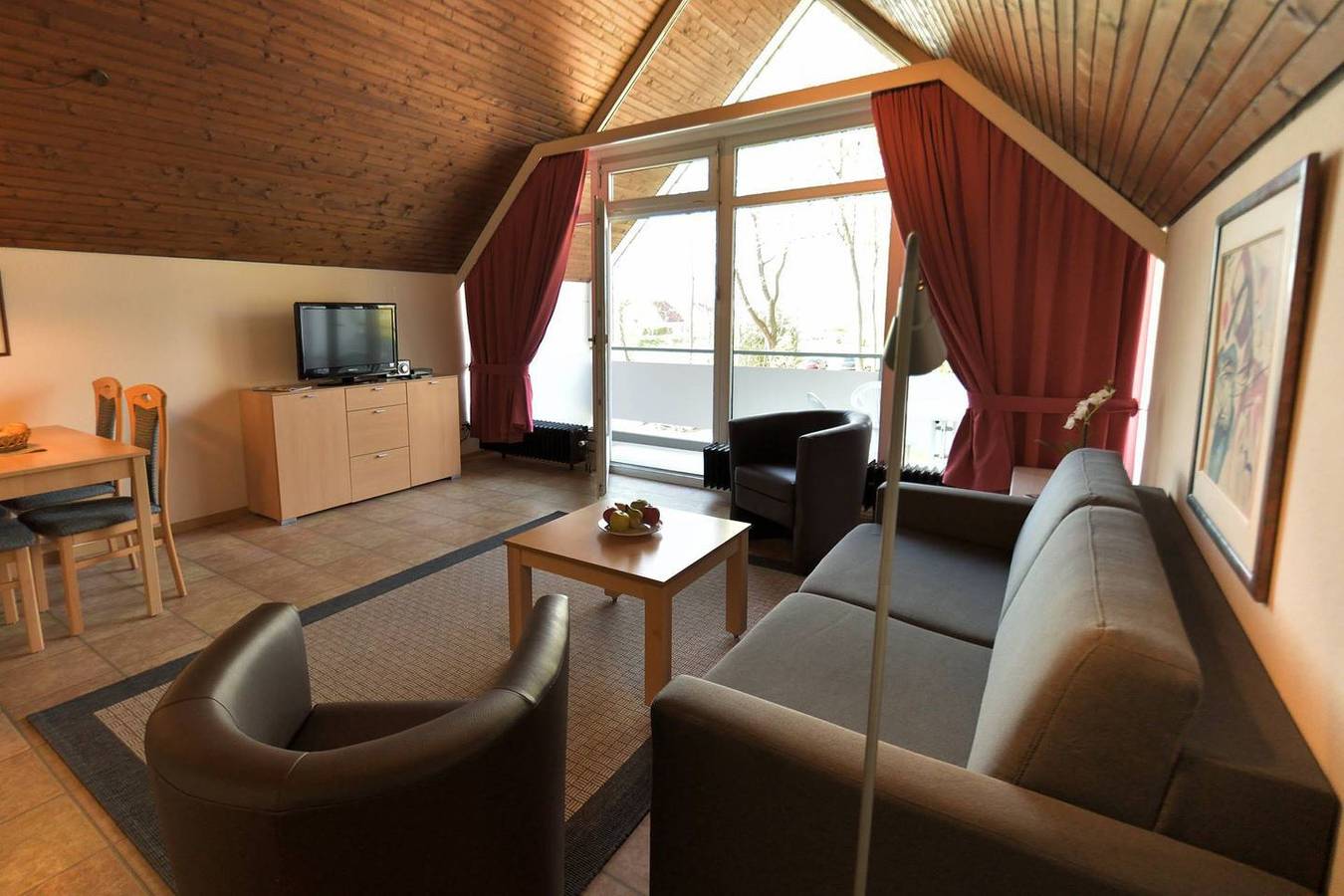 Ganze Wohnung, Appartement mit Süd-Balkon für bis zu 4 Personen im Ferienpark Am Waldrand in Südstrand Pelzerhaken, Ostholstein
