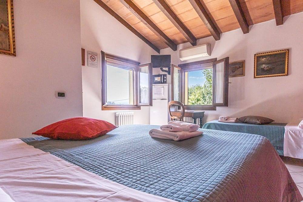 3T - Camera Quadrupla - Affitti Brevi Italia in Lesignana, Modena