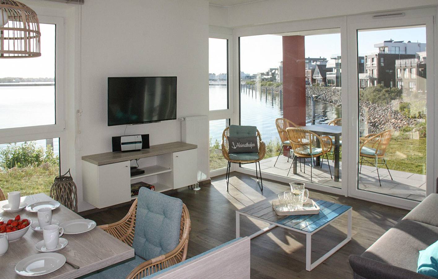 Ganze Ferienwohnung, Ferienwohnung mit Meerblick, Terrasse und Parkplatz, 700m zum Weidefelder Strand in Olpenitz, Kappeln