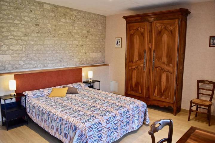 Location de vacances pour 2 personnes, avec Terrasse ainsi que Jardin et Vue dans Réaux
