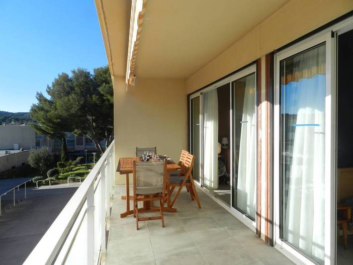Gîte pour 4 personnes, avec terrasse, animaux acceptés dans Port de Bormes les Mimosas - 3