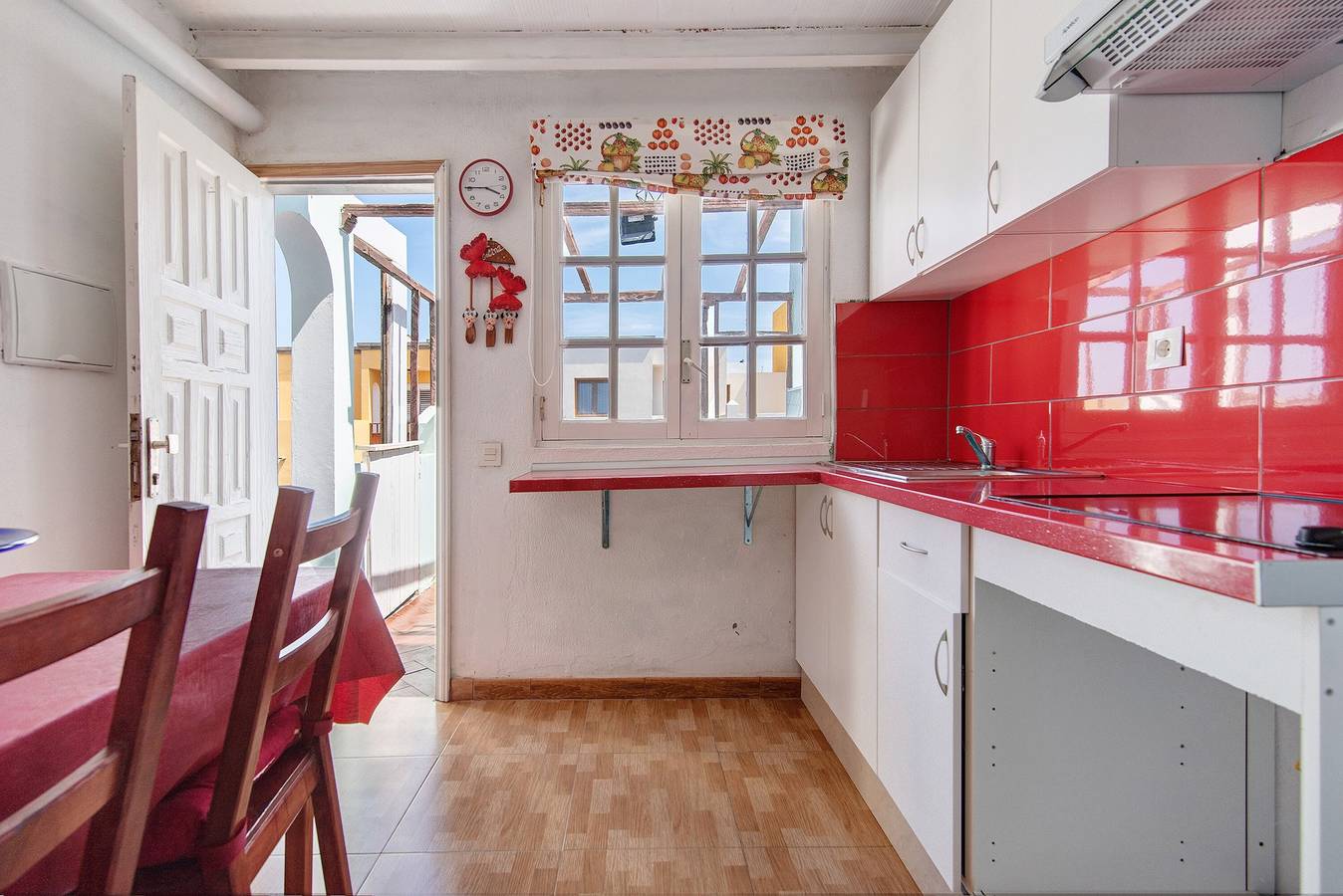 Appartement "Playa del Hombre" met zeezicht, privé terras & Wi-Fi, foto 6