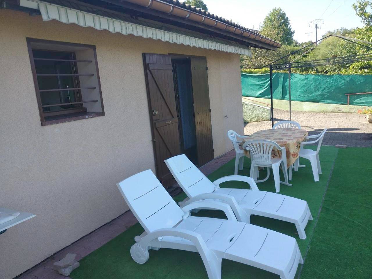 Family Apartment (4 Adults) in Chanaz, Région de Chambéry