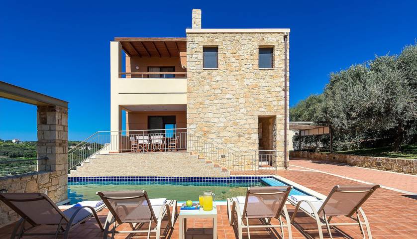 Ferienhaus für 8 Personen, mit Garten in Chania