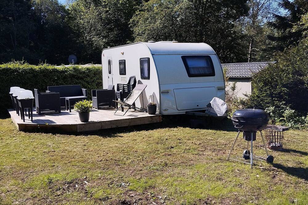 Belgian Ardennes lovely 4-person caravan in Saint-Hubert, Neufchâteau en omgeving