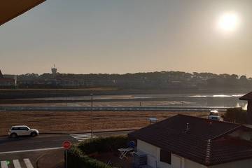 Gîte pour 4 personnes, avec balcon dans Plage sud (Mimizan Plage)