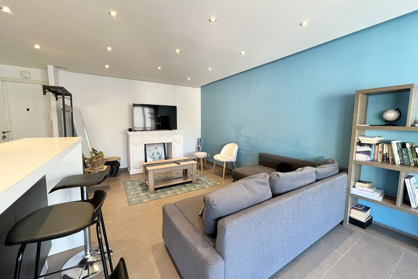 Apartamento entero, T2 apartment with terrace in Cannes in Cannes, Region de Cannes