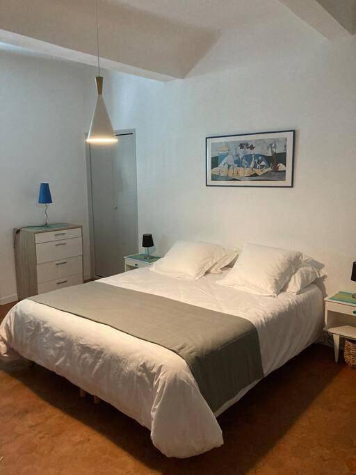 Gîte pour 4 personnes, avec vue dans Office De Tourisme De Valensole