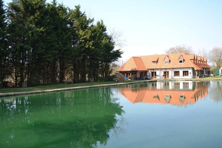 Location de vacances pour 2 personnes, avec Balcon et Terrasse ainsi que Jardin et Vue à Saint-Josse