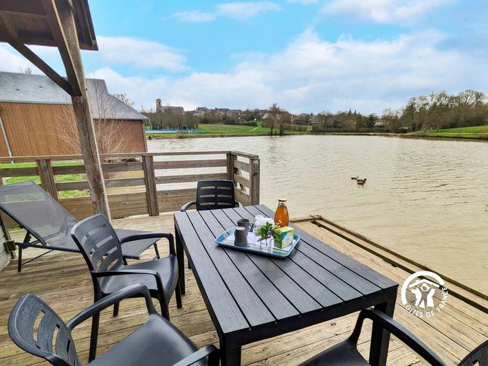 Gîte pour 7 personnes, avec terrasse, animaux acceptés