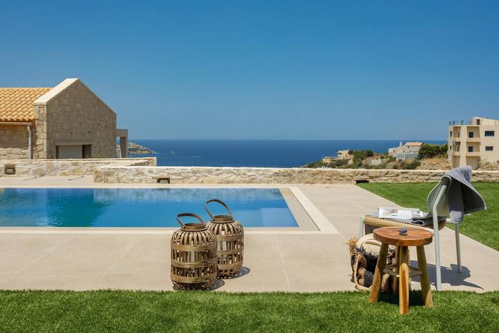 Ferienhaus für 8 Personen, mit Balkon und Terrasse sowie Garten in Agia Pelagia