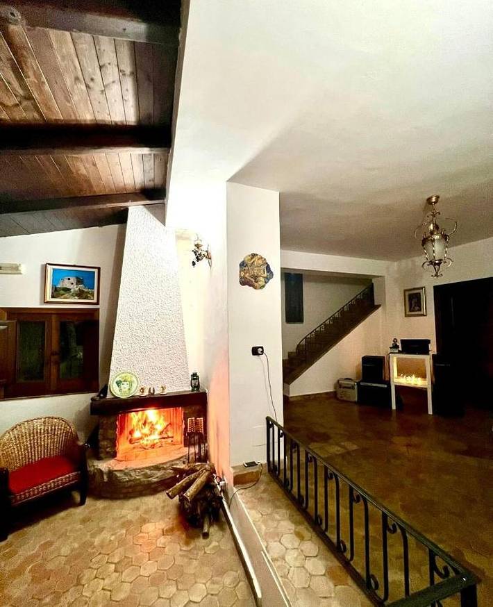 Casa vacanza per 8 persone, con Balcone e Idromassaggio nonché Terrazza e Giardino a Furci Siculo