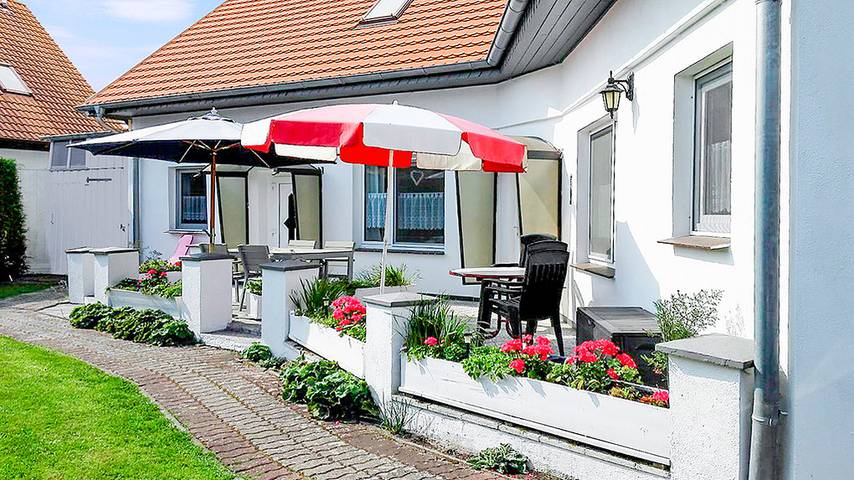 Ferienwohnung für 2 Personen, mit Terrasse in Zingst