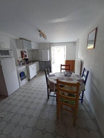 Gîte pour 4 personnes, avec terrasse et jardin, animaux acceptés à Saint-Pierre-du-Regard